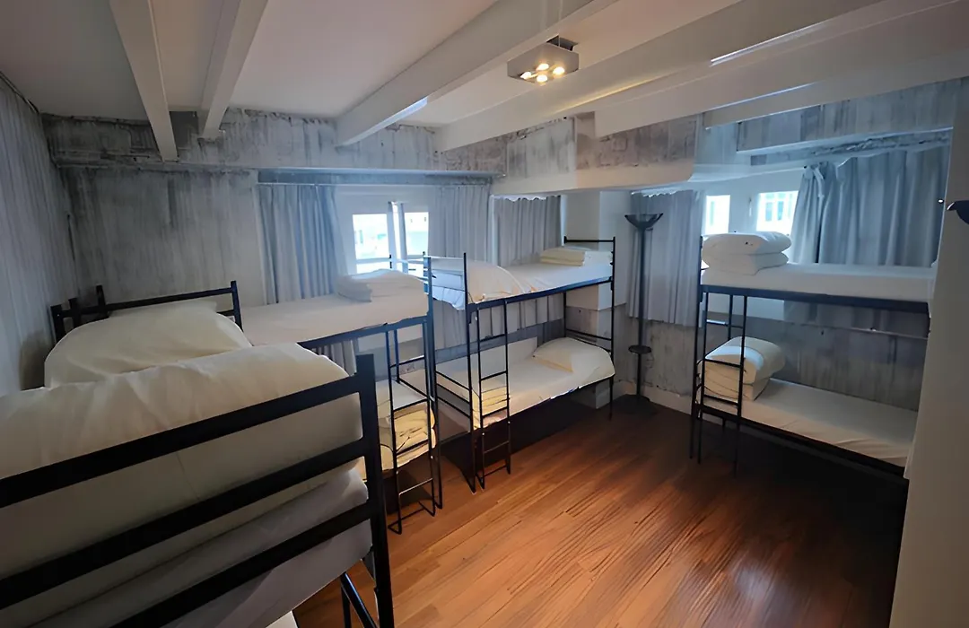 Amigo Hostel-1